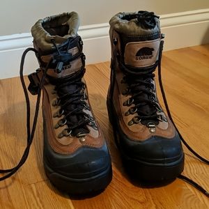 Sorel Women's Size 8 Snow Boots
